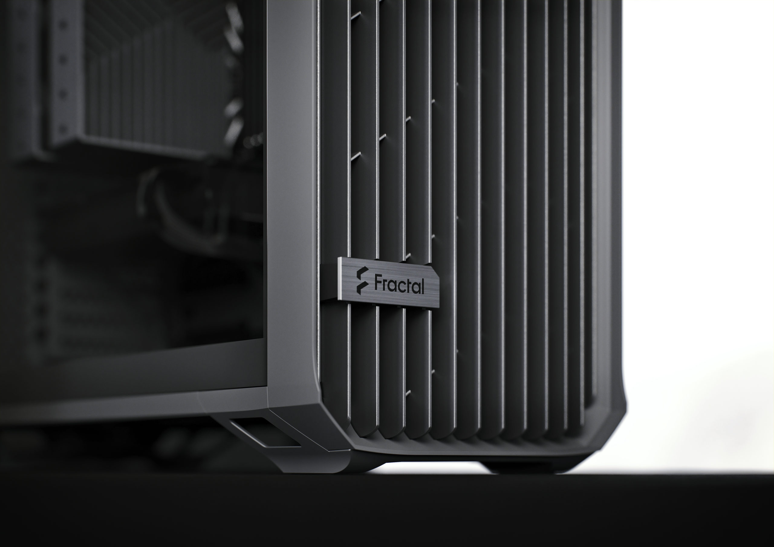Vinnustöð Fractal Vinnustöð AMD R9 128GB 4TB 5080-16GB